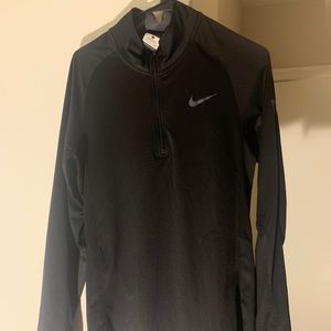 Nike Elite Drifit Small Sweater